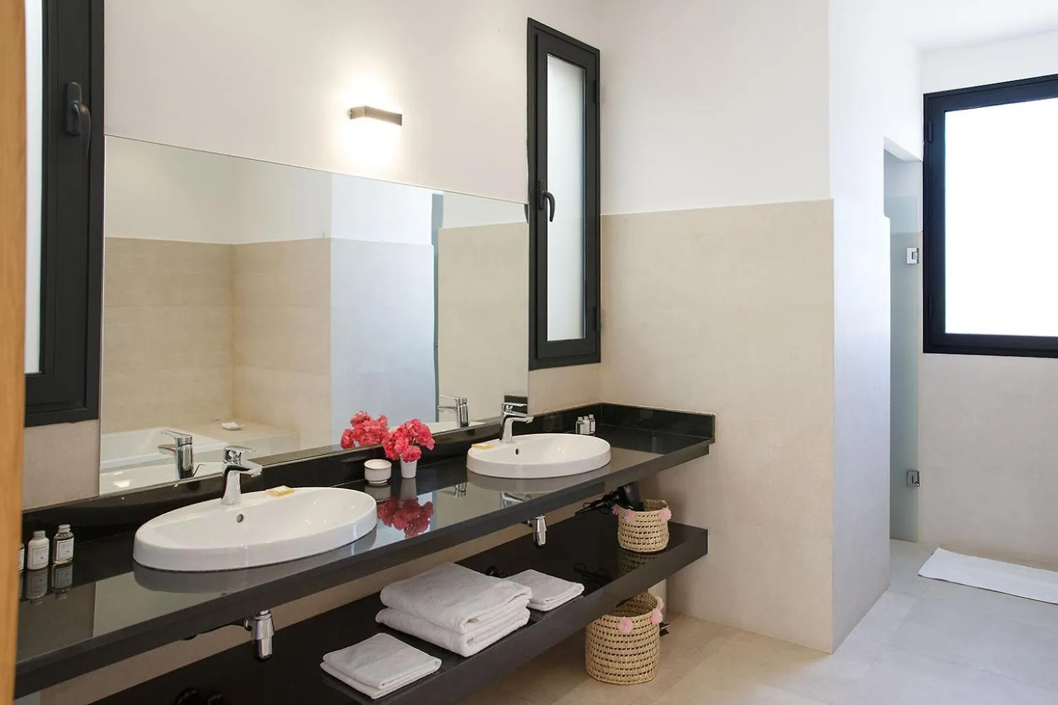 Ada Ada Modern Villa With Heated Private Pool Next City Center Marrakesh